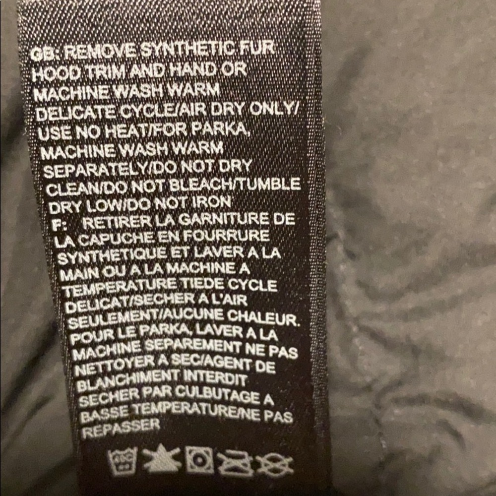 North Face winter jacket - Picture 8 of 9